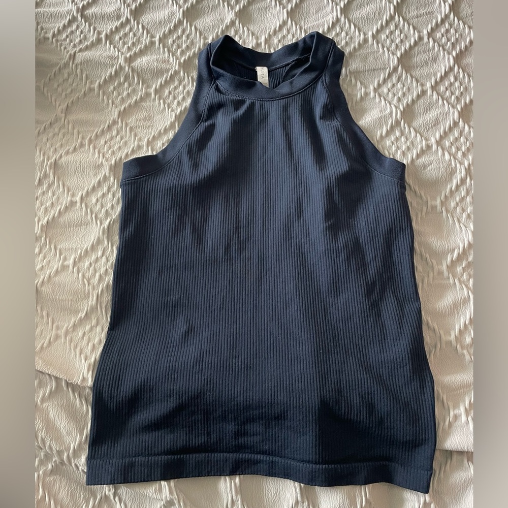 Athleta navy tank top small athletic ribbed